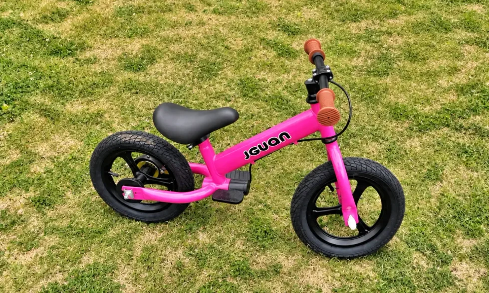 3WAYキッズバイクのキックバイクモード